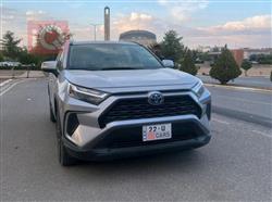 تۆیۆتا ڕاڤ 4